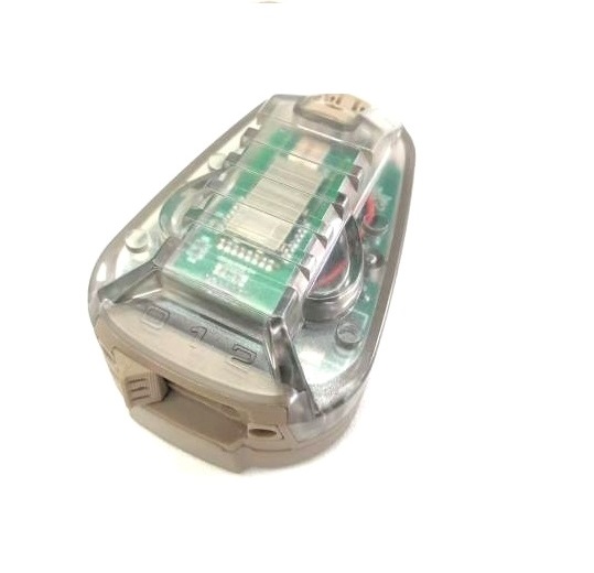 무선 위치 추적과 함께 UWB 구조 스트로브